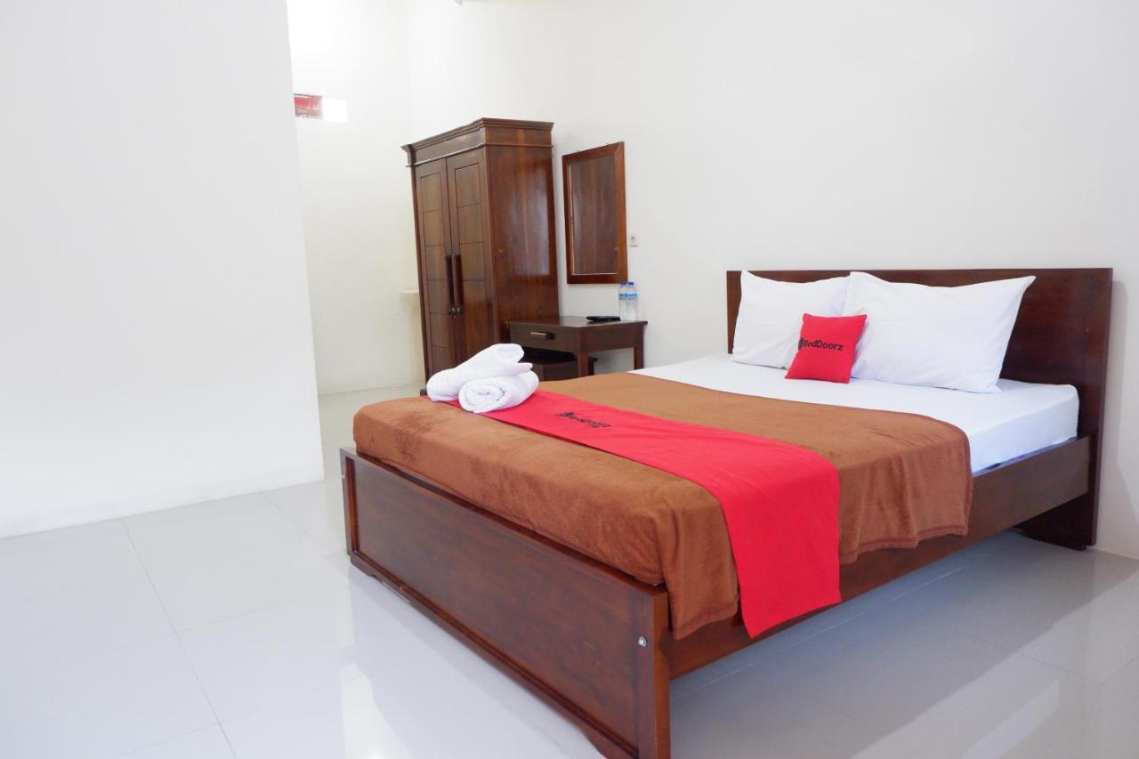Reddoorz At Bale Eja Syariah Senggigi Daire Montongbuwoh Dış mekan fotoğraf